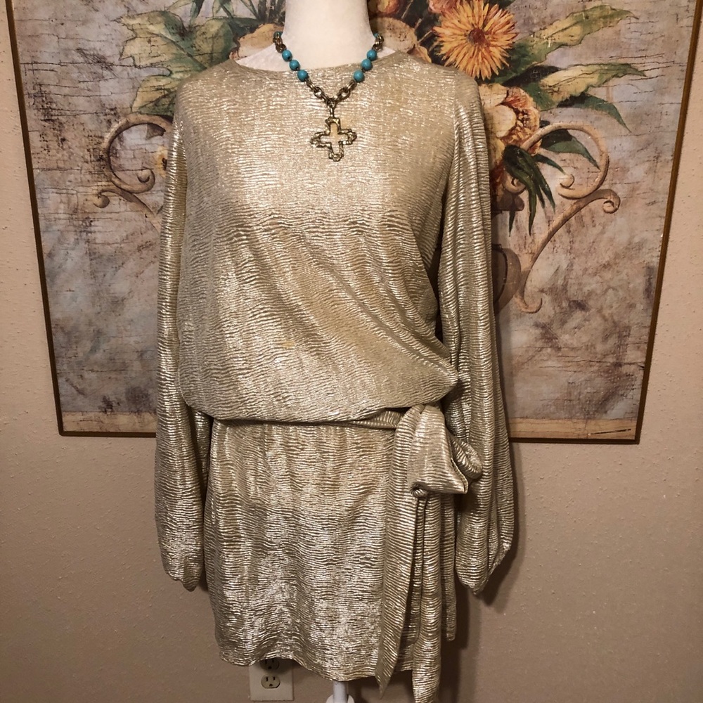 Sz M 8/10 Venus Gold Stretch Dress